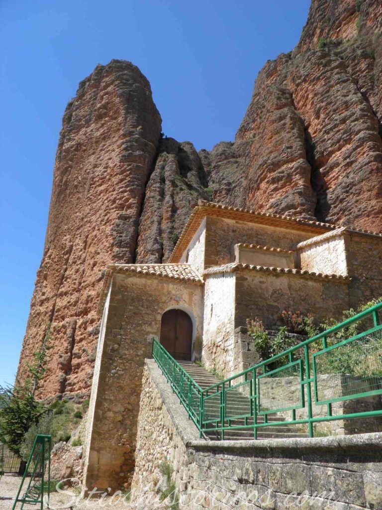 Iglesia parroquial de Riglos.