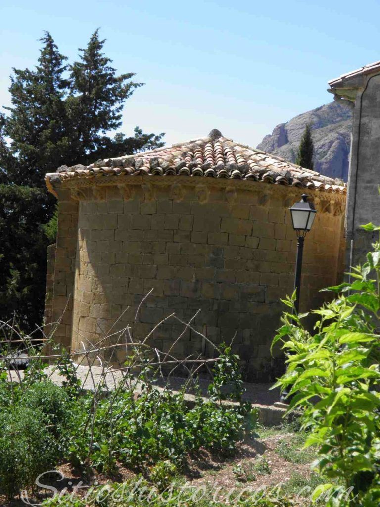 Iglesia románica de riglos.