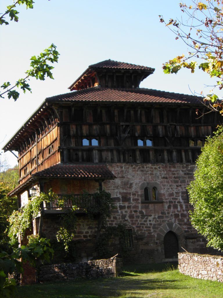 Sitios historicos Navarra. Jauregizarrea Arrayoz.