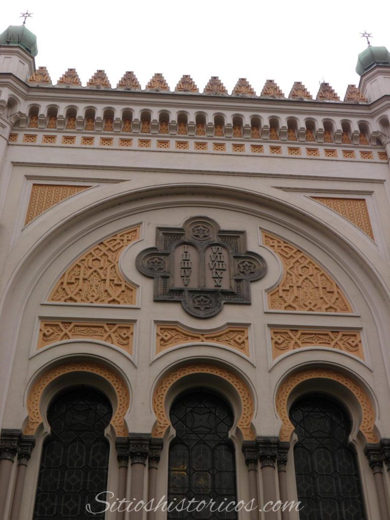 Sinagoga española de Praga.