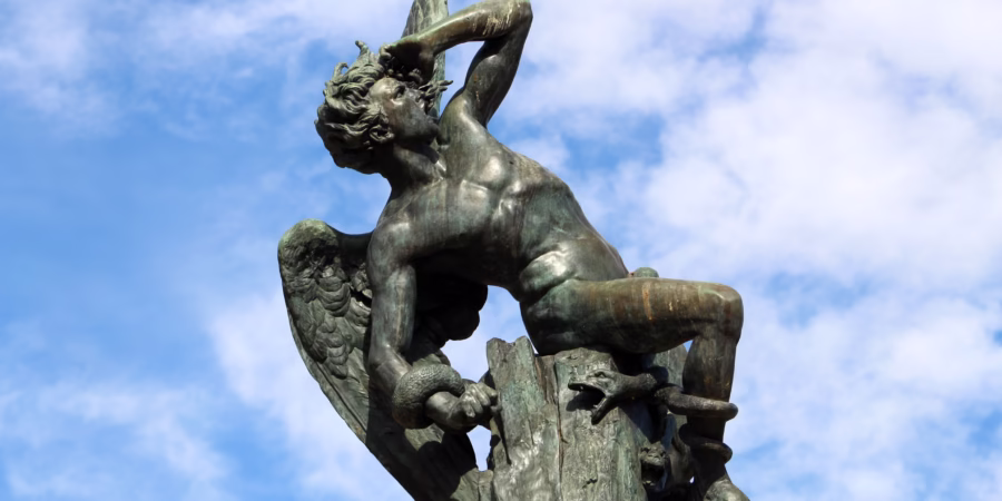 Monumento del Ángel Caído en Madrid